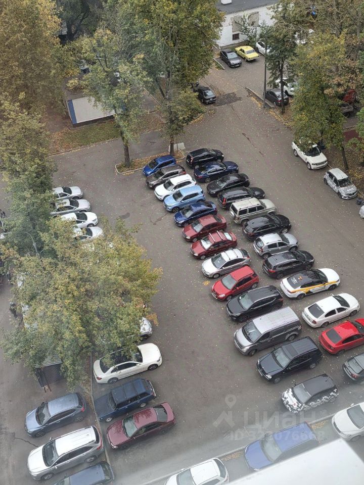 Продажа 3-комн квартиры на вторичном рынке 11-я Парковая улица, 14