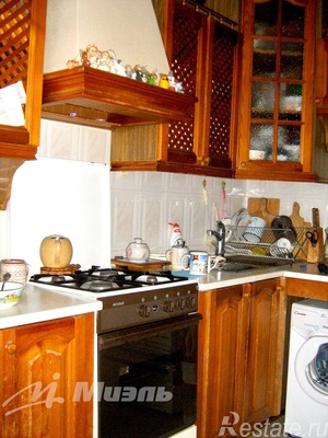 Продажа 2-комн квартиры на вторичном рынке Губкина ул,  д. 4