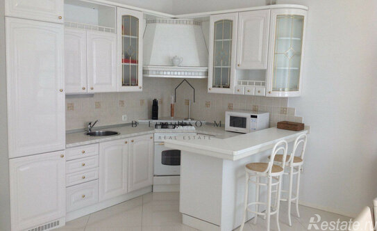 Аренда 3-комн квартиры на вторичном рынке Английская наб,  д. 22