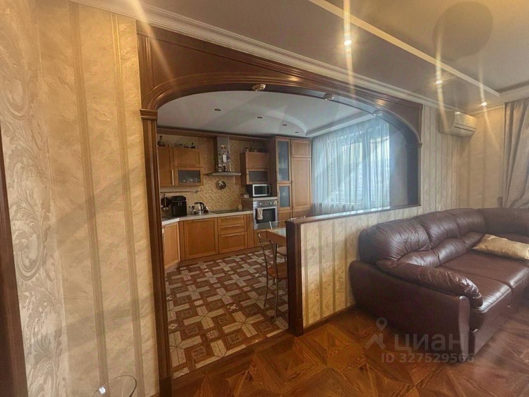 Продажа 3-комн квартиры на вторичном рынке Солнечногорск, Красная улица, 125