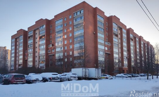 Аренда 2-комн квартиры на вторичном рынке Долгоозёрная улица,  д. 1