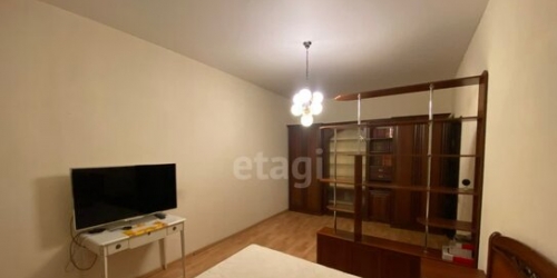 2-комн квартира улица Крупской,  д. 14