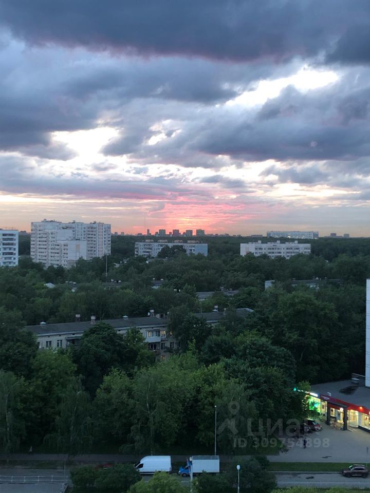 Продажа 3-комн квартиры на вторичном рынке Открытое шоссе, 24К11