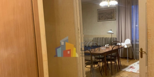 2-комн квартира улица Серёгина,  д. 3