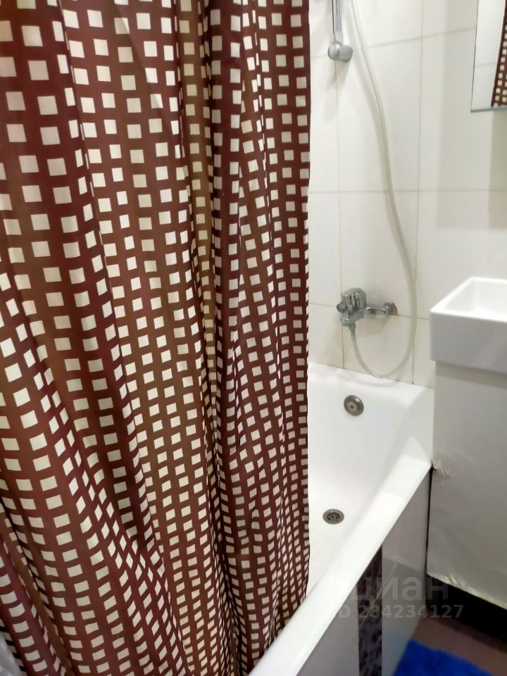 Аренда 1-комн квартиры на вторичном рынке Молодогвардейская улица, 38К1