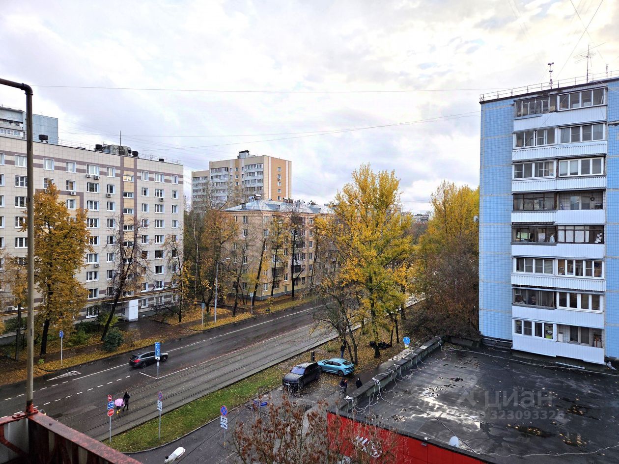 Продажа 3-комн квартиры на вторичном рынке улица Зои и Александра Космодемьянских, 17/2