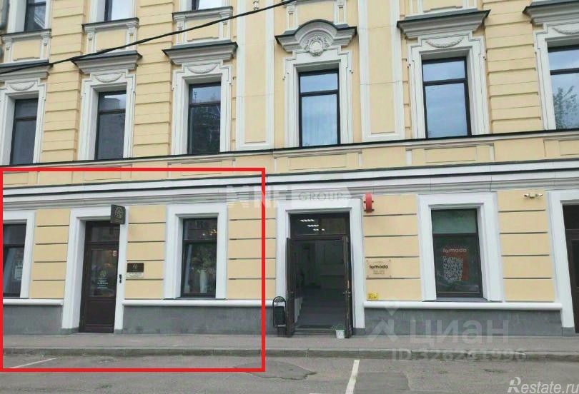 Аренда торгового помещения Хлебный пер,  д. 1
