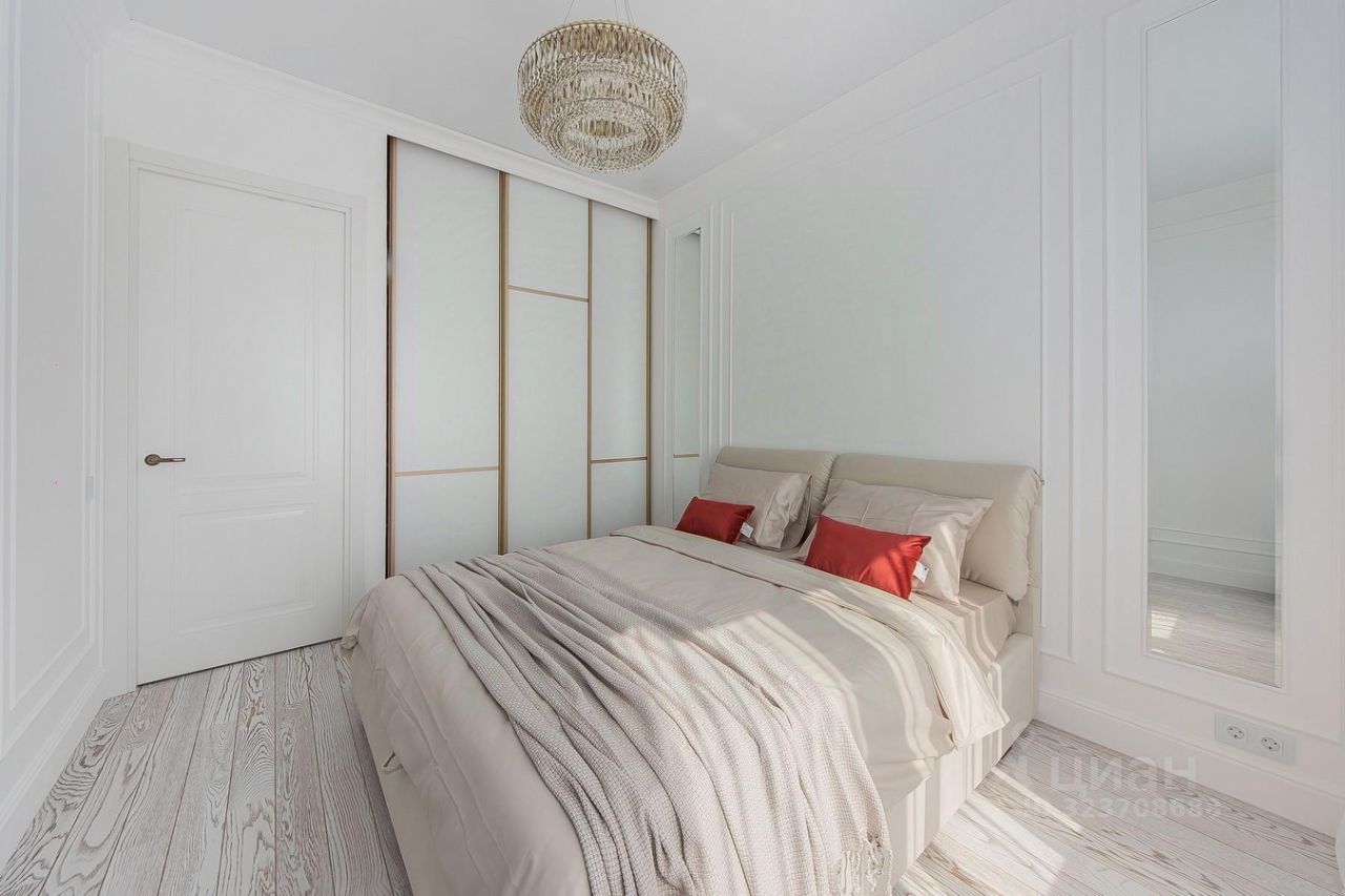 Продажа 2-комн квартиры на вторичном рынке Винницкая улица, 8к1