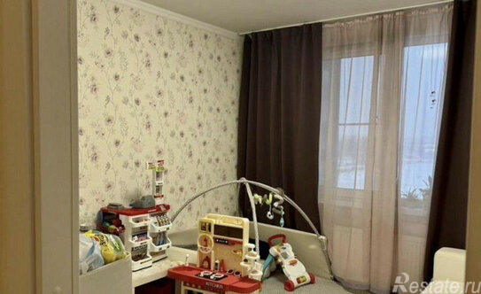 Продажа 4-комн квартиры на вторичном рынке улица Коллонтай,  д. 2