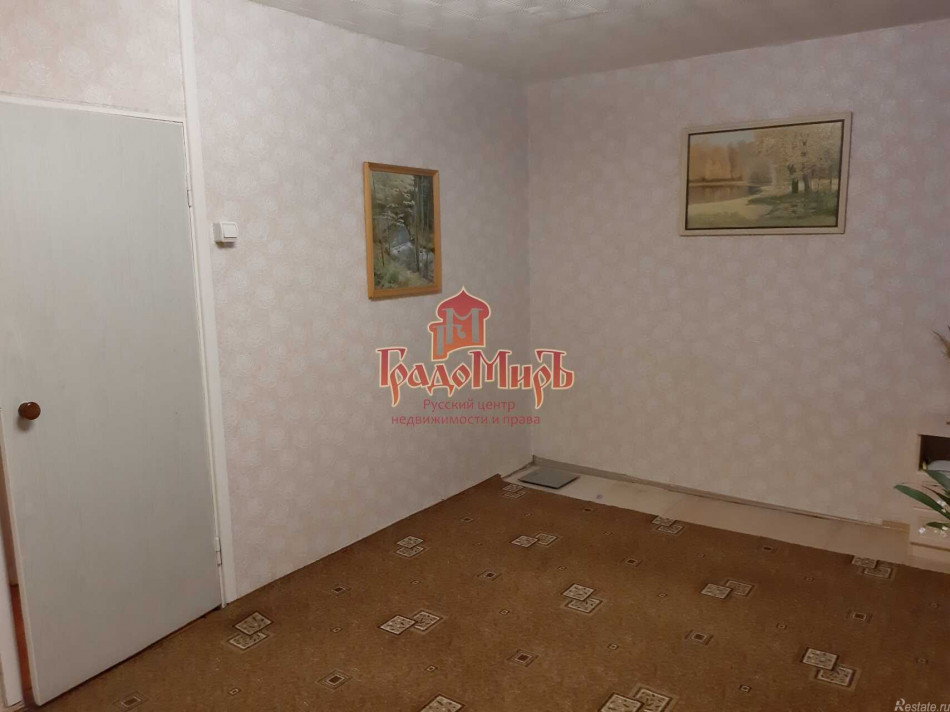 Продажа 4-комн квартиры на вторичном рынке Яхрома г, Ленина ул,  д. 32