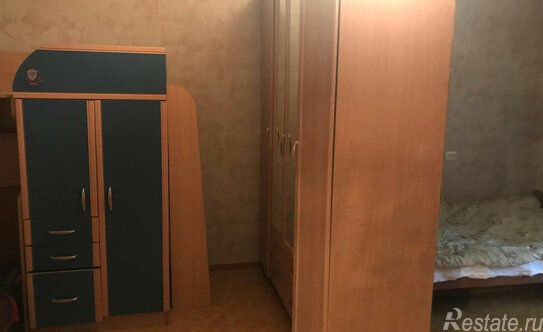 Продажа 1-комн квартиры на вторичном рынке Весенняя улица,  д. 20