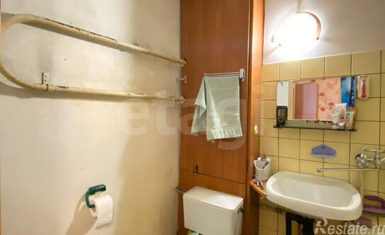 Продажа 1-комн квартиры на вторичном рынке улица Кулакова,  д. 27