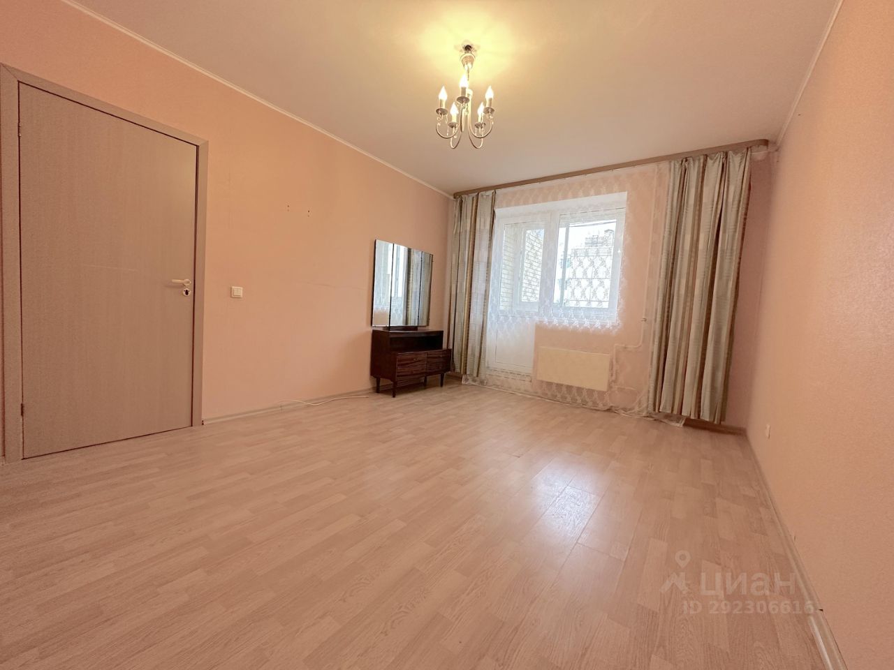 Продажа 2-комн квартиры на вторичном рынке Красное Село, Гатчинское шоссе, 8к1