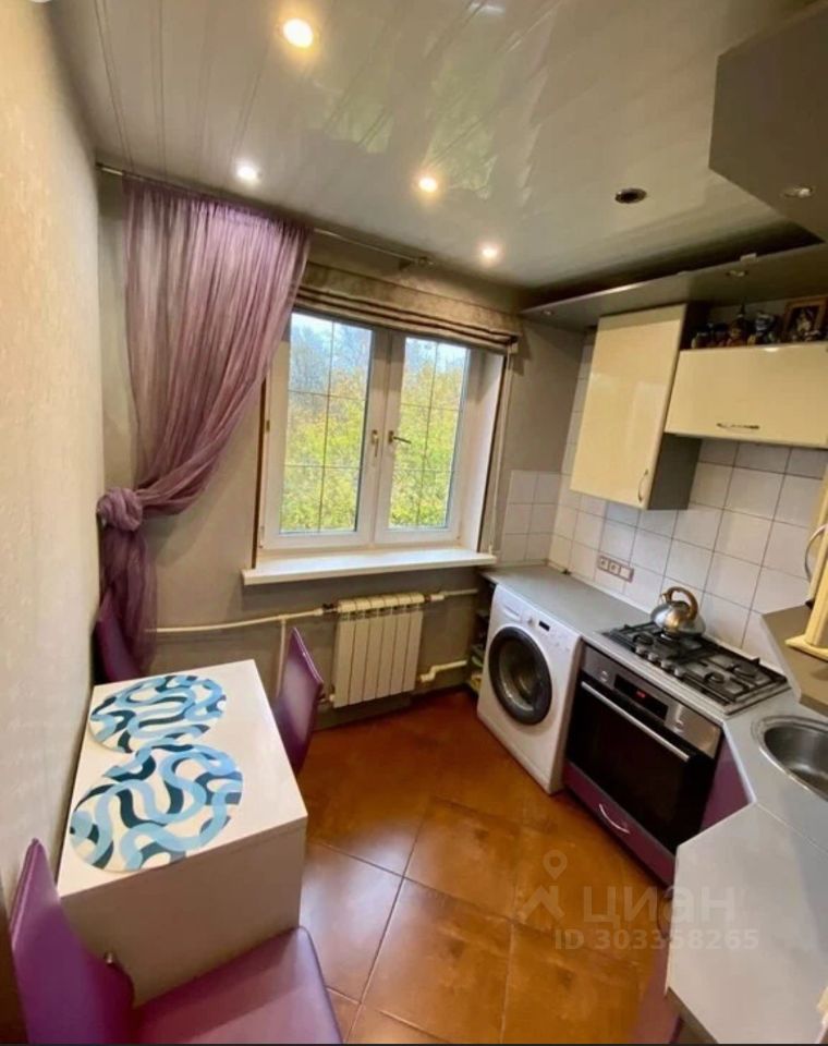 Продажа 2-комн квартиры на вторичном рынке Электросталь, улица Мира, 15а