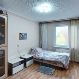 Продажа 3-комн квартиры на вторичном рынке Комендантский пр-кт,  д. 40,  к. 2