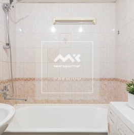 Продажа 2-комн квартиры на вторичном рынке улица Генерала Симоняка,  д. 14