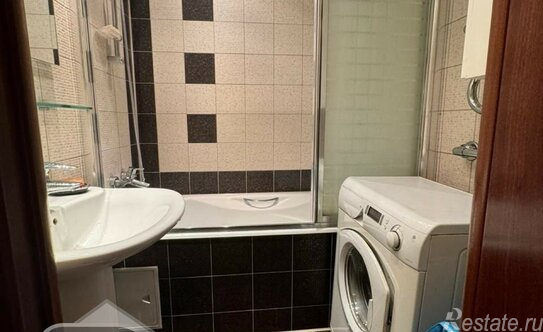 Продажа 2-комн квартиры на вторичном рынке ул Дубнинская,  д. 17,  к. 2