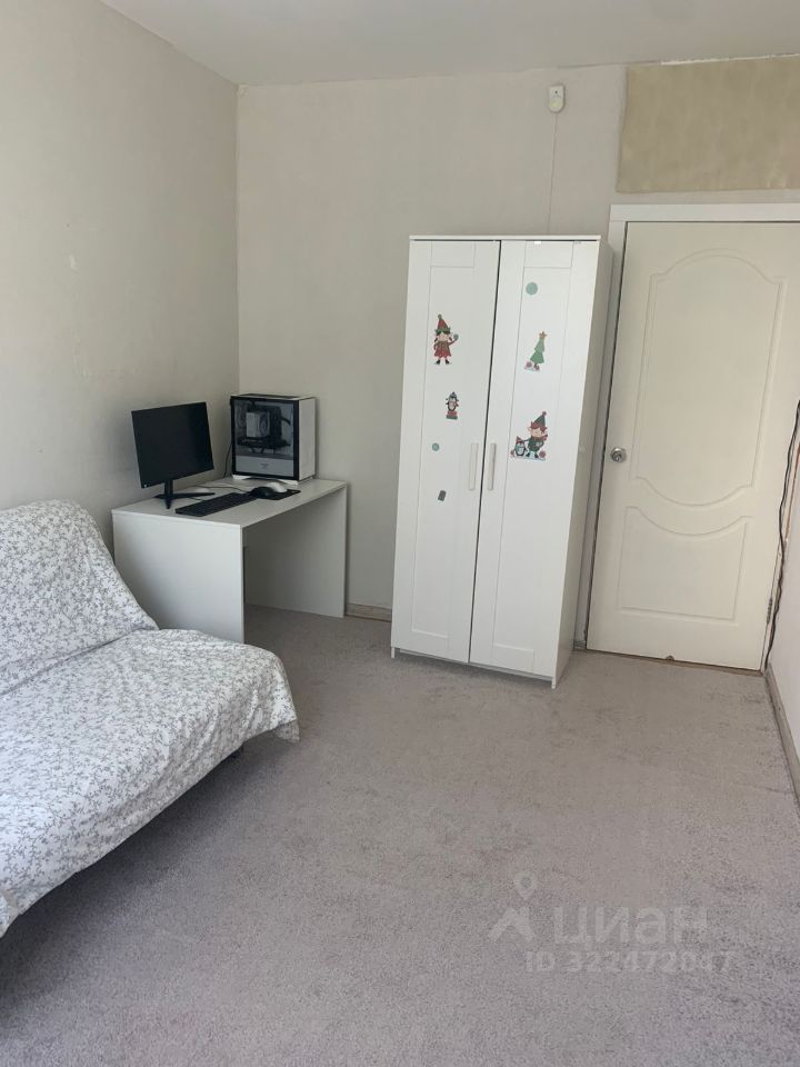 Продажа 3-комн квартиры на вторичном рынке улица Маршала Катукова, 22к1