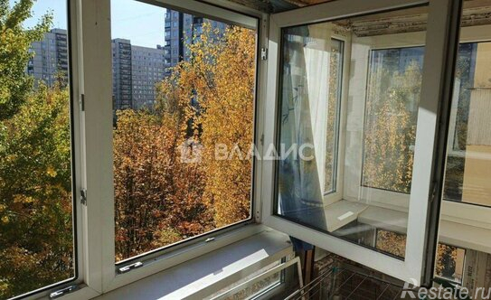 Продажа 1-комн квартиры на вторичном рынке Хошимина ул,  д. 8,  к. 2