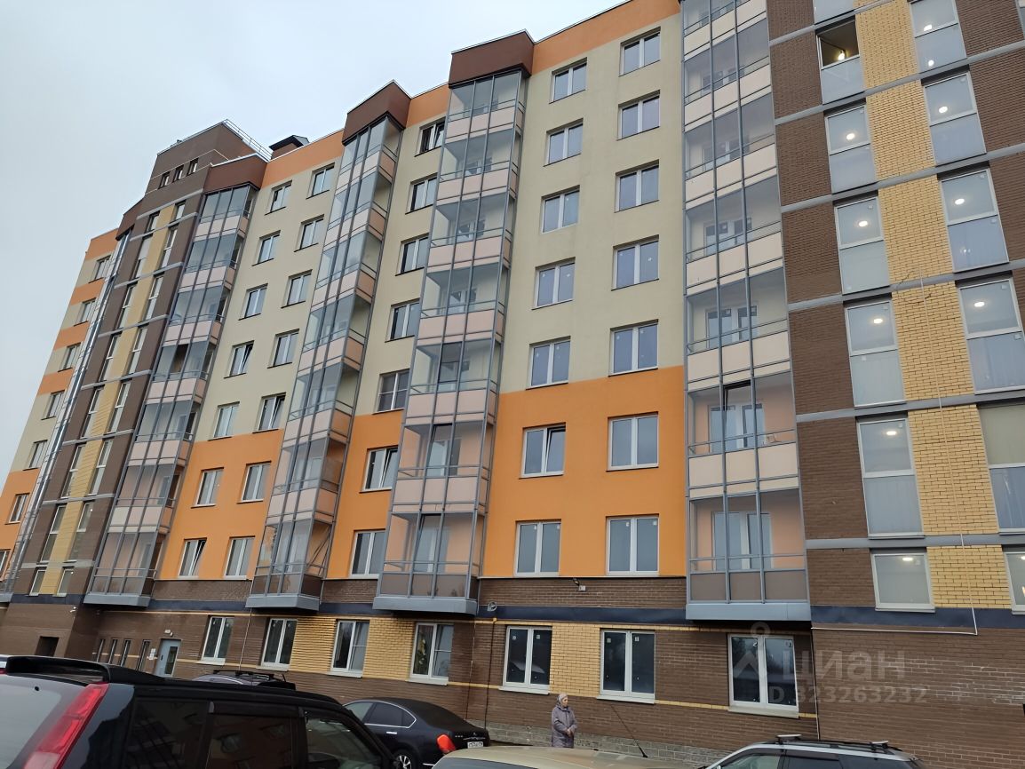 Продажа 2-комн квартиры на вторичном рынке д. Янино-2, улица Рябиновая, 30