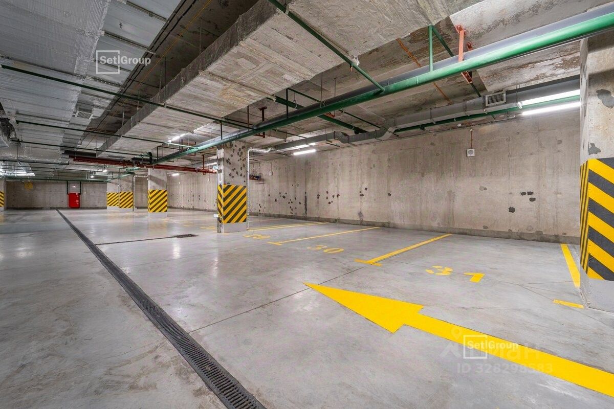 Продажа 3-комн квартиры на вторичном рынке Уральская улица, 23