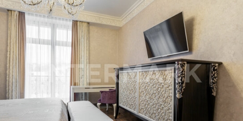 3-комн квартира Хилков переулок,  д. 1