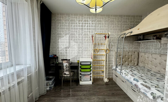 Продажа 4-комн квартиры на вторичном рынке Одинцовский городской округ, Садовая улица,  д. 28