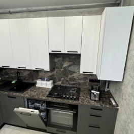 Продажа 2-комн квартиры на вторичном рынке Яхрома, ул Парковая,  д. 8