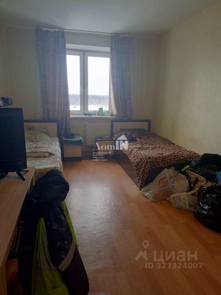 Продажа 3-комн квартиры на вторичном рынке Кингисепп, улица Строителей, 16