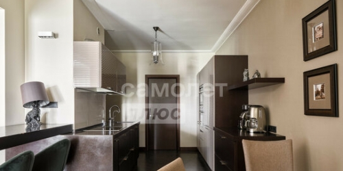 3-комн квартира ул Нежинская,  д. 1,  к. 4
