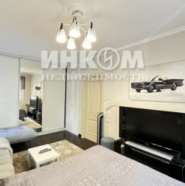 Продажа 1-комн квартиры на вторичном рынке ул Ферсмана,  д. 15