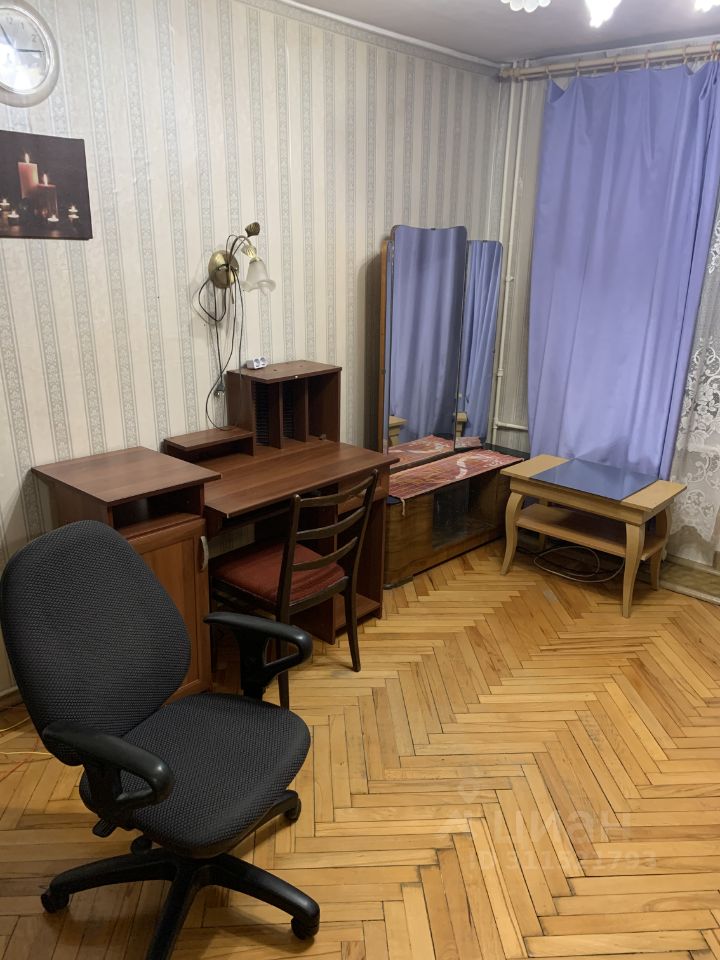 Аренда 2-комн квартиры на вторичном рынке 13-я Парковая улица, 20К3