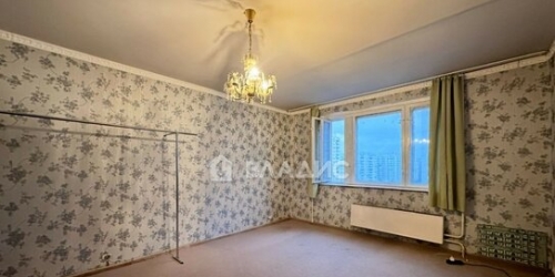 3-комн квартира улица Грина,  д. 15