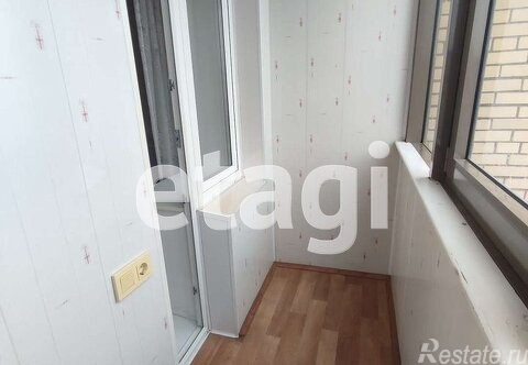 Аренда 1-комн квартиры на вторичном рынке улица Латышских Стрелков,  д. 1