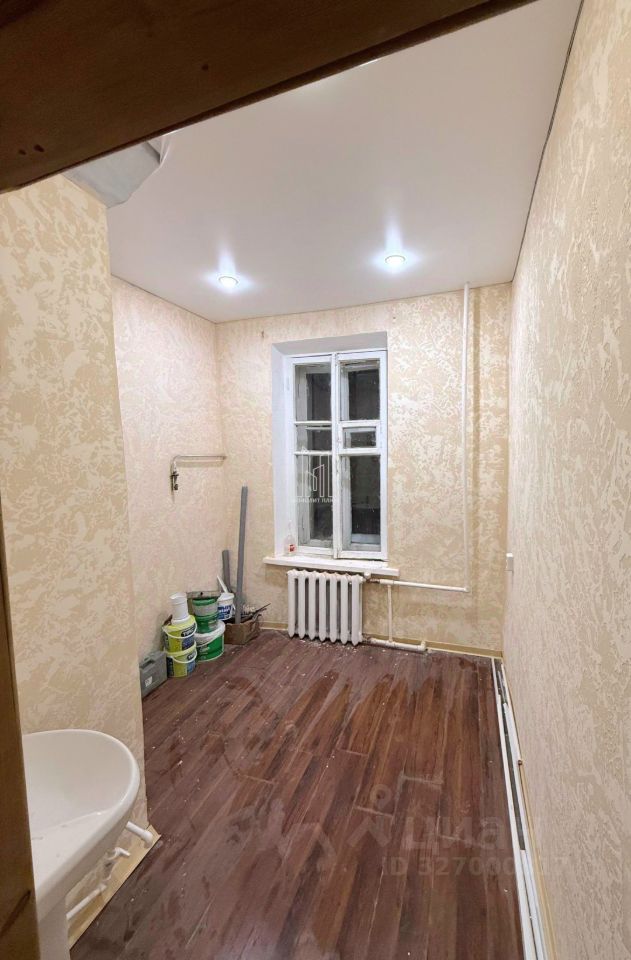 Продажа 2-комн квартиры на вторичном рынке Гатчина, улица Чкалова, 50