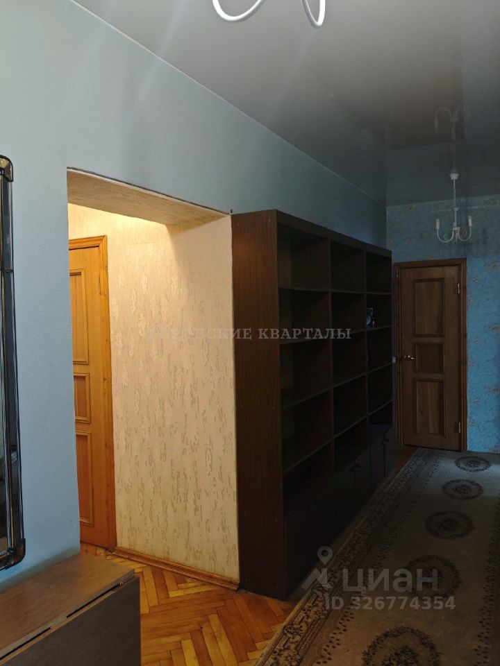 Продажа 3-комн квартиры на вторичном рынке Солнечногорск, улица Военный городок, 5