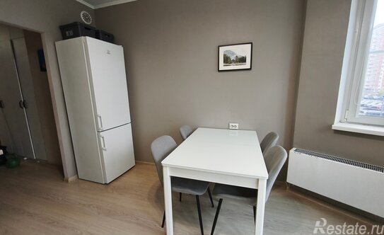 Продажа 2-комн квартиры на вторичном рынке Рождественская улица,  д. 37