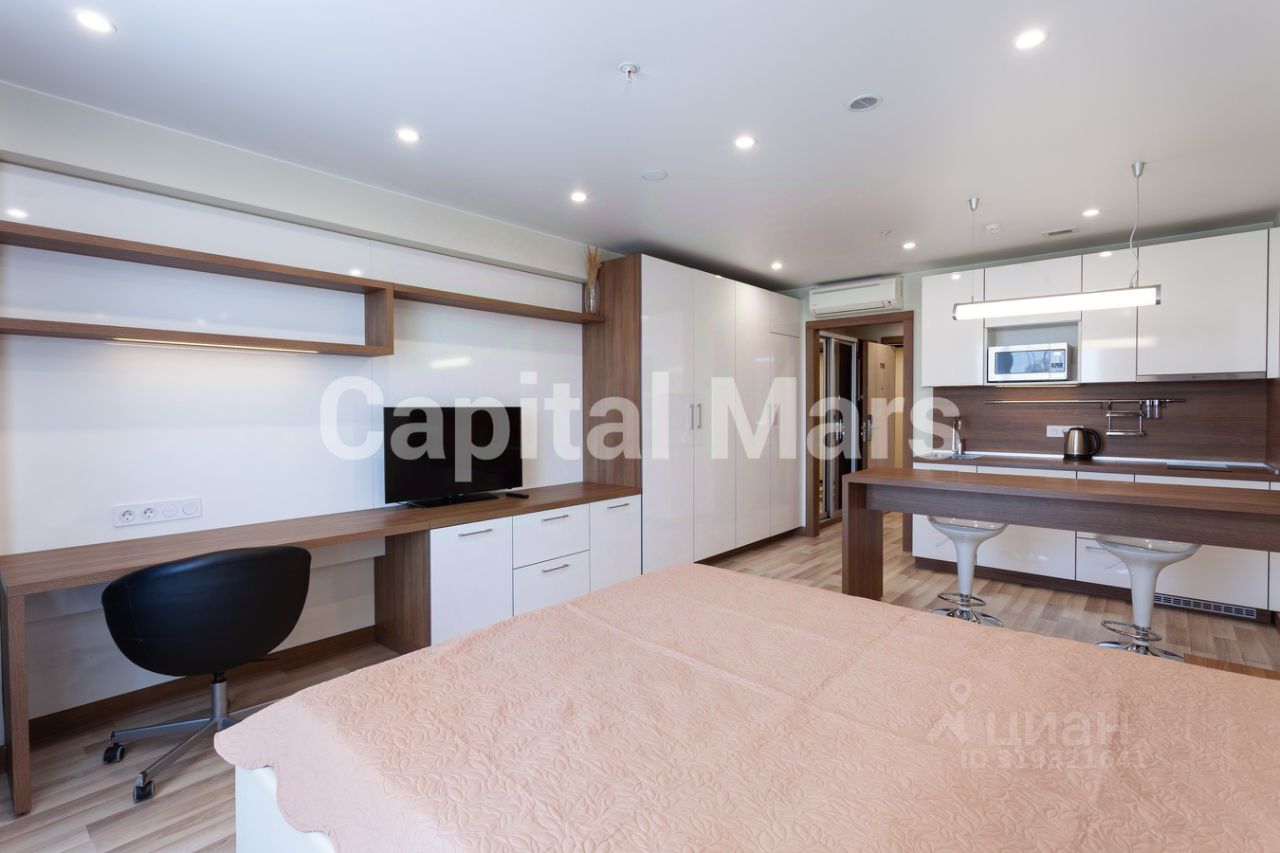 Аренда 1-комн квартиры на вторичном рынке Митинская улица, 16