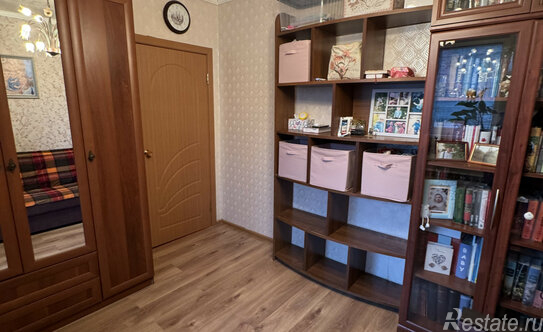 Продажа 2-комн квартиры на вторичном рынке Орехово-Зуевский городской округ, Коммунистическая улица,  д. 36