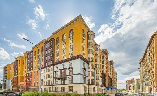 Продажа 2-комн квартиры на вторичном рынке Глухарская улица,  д. 30