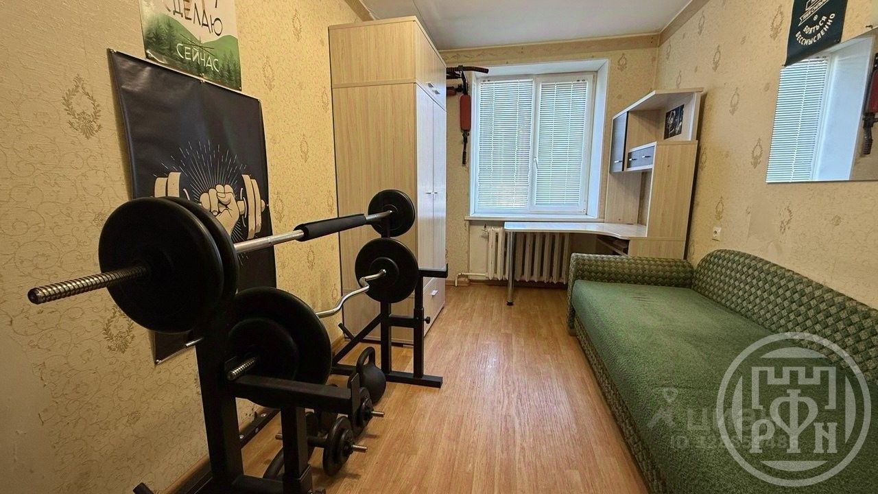 Продажа 3-комн квартиры на вторичном рынке Кузьмоловский пгт, улица Рядового Леонида Иванова, 19