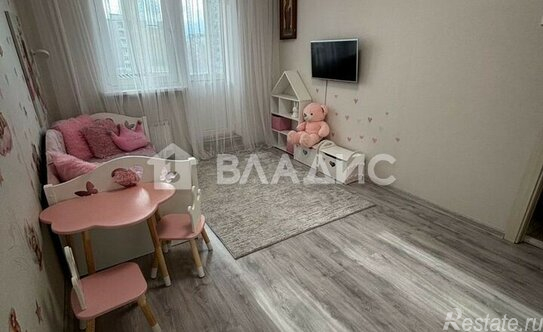 Продажа 2-комн квартиры на вторичном рынке Долгопрудный г, Парковая ул,  д. 38