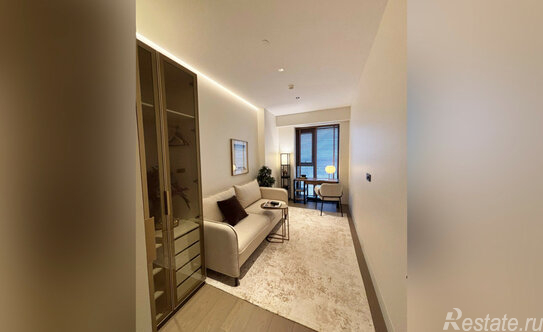 Продажа 3-комн квартиры на вторичном рынке Поклонная улица,  д. 9