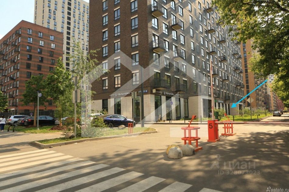 Продажа торгового помещения Красноказарменный проезд,  д. 14А,  к. 19