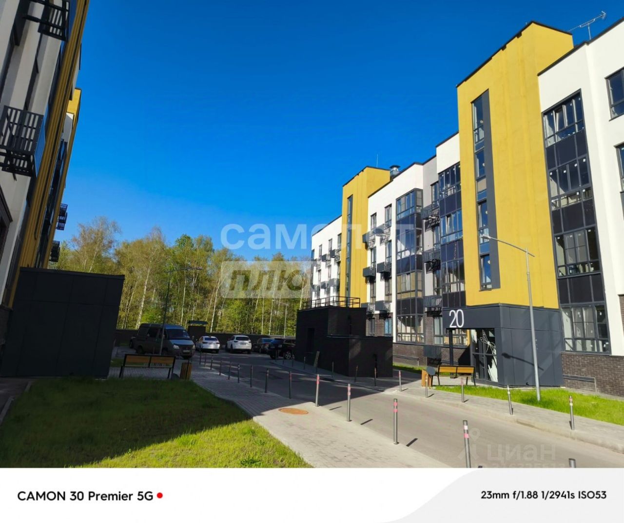 Аренда 2-комн квартиры на вторичном рынке Живописный ЖК,  д. 4к1