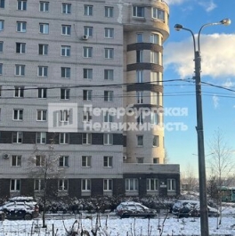 Продажа 2-комн квартиры на вторичном рынке Полевая улица,  д. 2/30