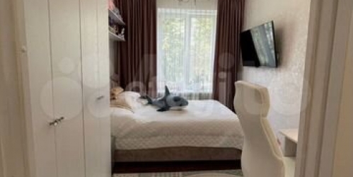 2-комн квартира улица Дунаевского,  д. 4