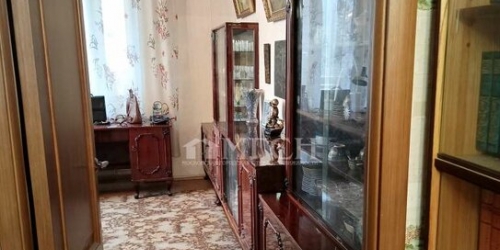 3-комн квартира улица Яблочкова,  д. 4