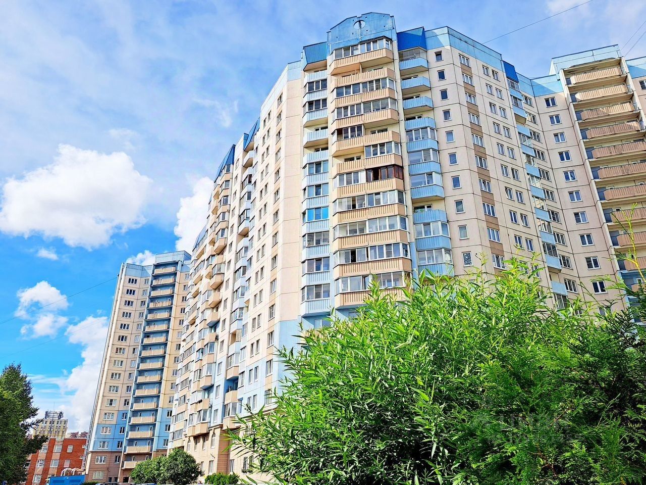 Продажа 2-комн квартиры на вторичном рынке Тимуровская улица, 23к1