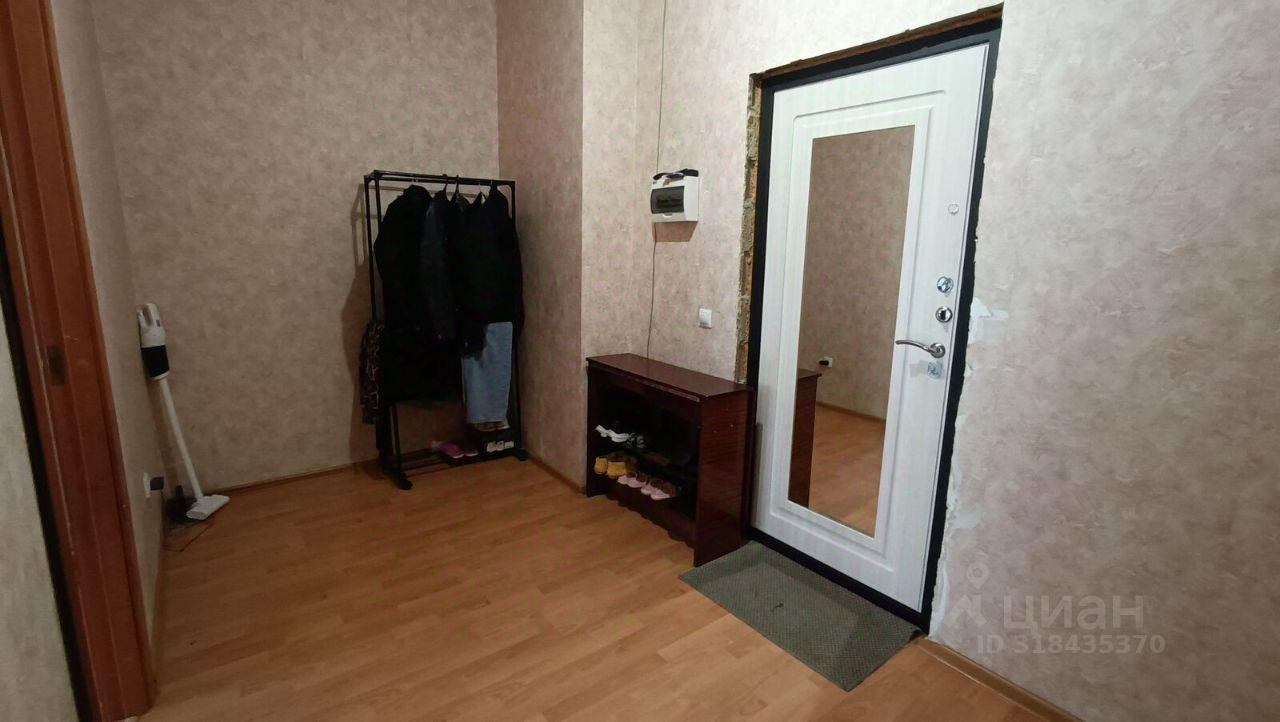 Продажа 1-комн квартиры на вторичном рынке Мурино, улица Шоссе в Лаврики, 76